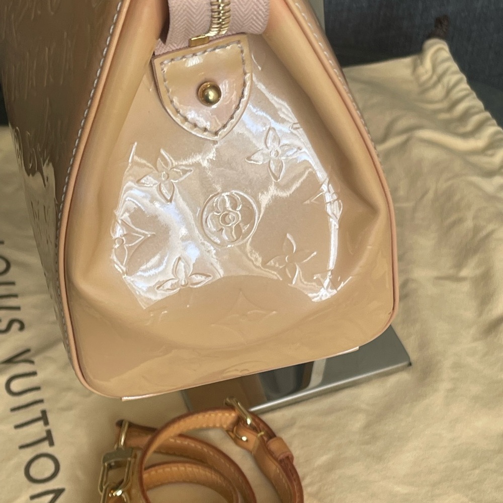 🚫SOLD🚫💎Louis Vuitton Monogram Vernis Rose Florentine Blair 2 Way Bag 💎 - Picture 6 of 16
